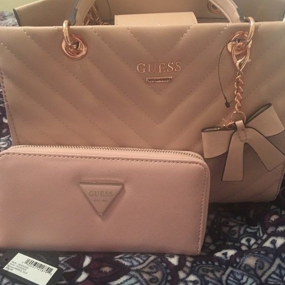 Guess Handbags - Handbag and matching wallet